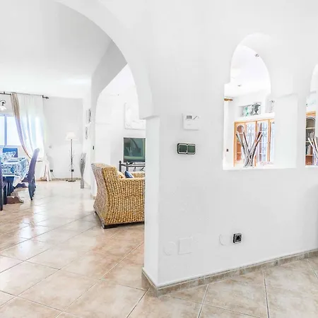 Elena Villa Nerja